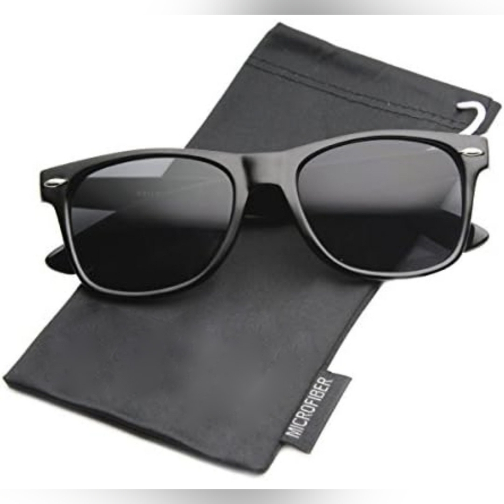 NEW Black Retro Sunglasses